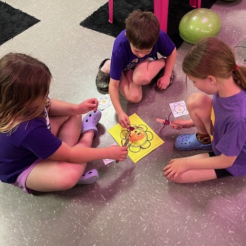 SalisburyRIV's tweet image. SES 2nd grade has been learning about pollination, and the importance of pollinators. #ShineSES #PantherPRIDE