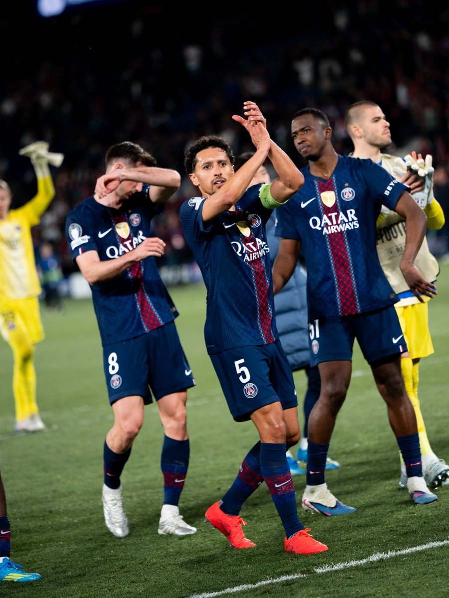 PSG_inside's tweet photo. 🗣️ Marquinhos : " Je pense que tous les amoureux de foot ont kiffé regarder ce match. Nous, sur le terrain, ça a été un vrai plaisir de jouer ce match. Ce sont des matches dont on rêve pendant toute l'année, pendant toute notre enfance. " 

@CanalplusFoot I #UCL https://t.co/8Ka8NvLI6u