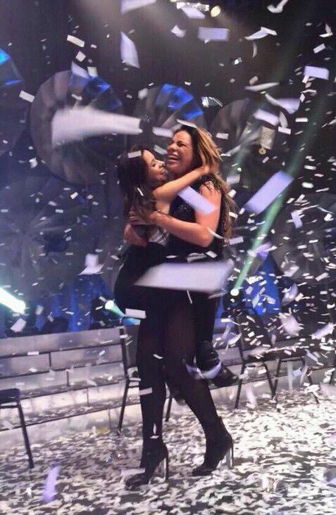 cadelinha da Cabello🌙 tweet media