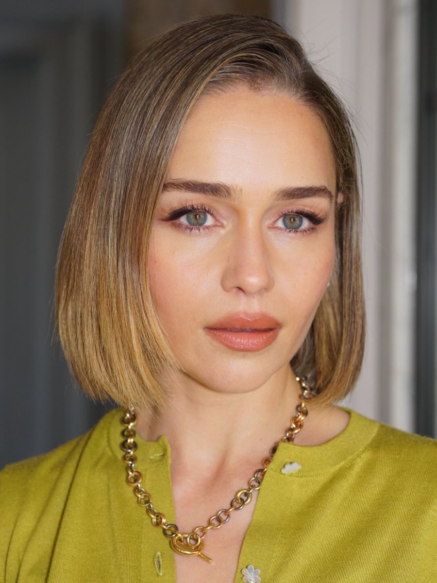 The Best Of Emilia Clarke tweet media