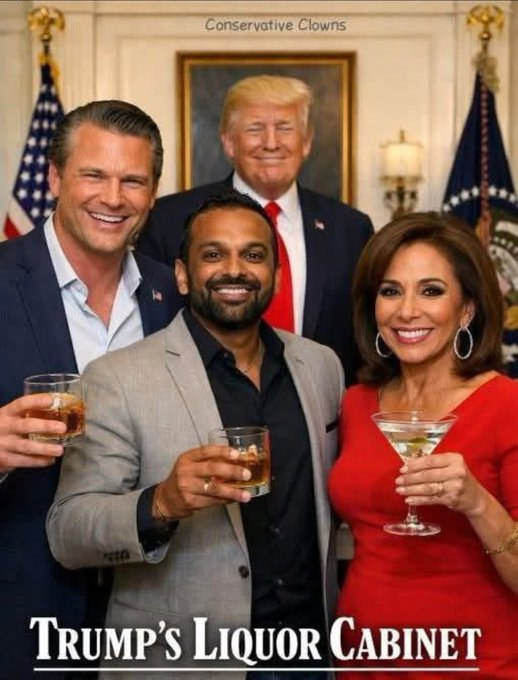 Damaan4u33's tweet image. 🎵🎶 "I get high with a little help from my friends!" 🍸🍾🍺🍷