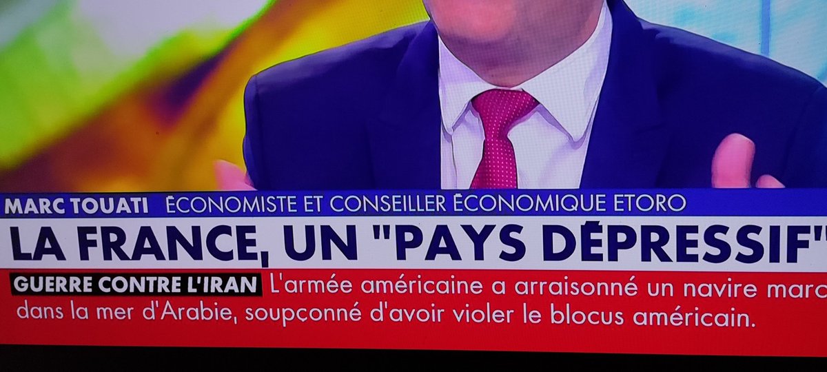 VieuxPataugas's tweet photo. Et personne, chez @CNEWS ne décèle le viol d'un accord... de participe passé. 😁
#Redoublement https://t.co/spiS7CnBca