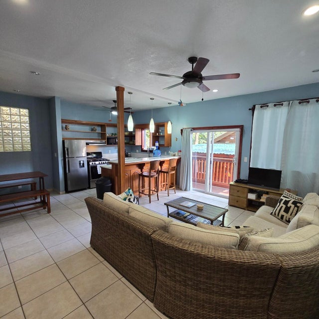 RoatanLife's tweet photo. Live where others vacation! ☀️🌊

At The Wave, enjoy pristine beaches and vibrant sea views in the heart of Blue Bahia Resort.

Price: $250,000  
MLS#: 25-429  
Link: https://t.co/S493IHief5

#MyRoatanLife #LuxuryLiving #SupportRoatan https://t.co/6JTpvQpamh