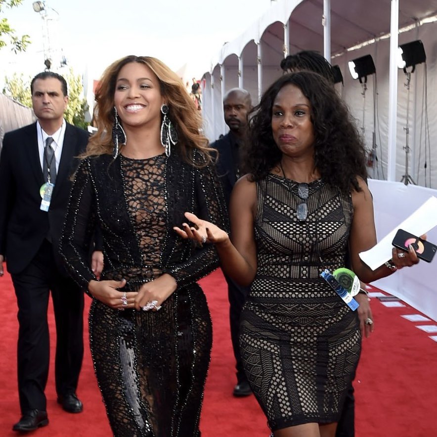Beyoncé Access tweet media
