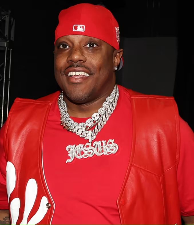 blackishpress's tweet image. Mase says Klay Thompson 'didn't need' Megan Thee Stallion because he's 'lightskinned with good hair'

“He didn't need Megan. If you 6’7” and you're light-skinned with good hair, you could have anybody. I think we all know that. Ladies, tell the truth. A guy in the hood could be