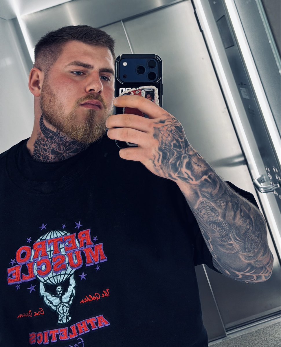 gorillamaster 🦍 tweet media