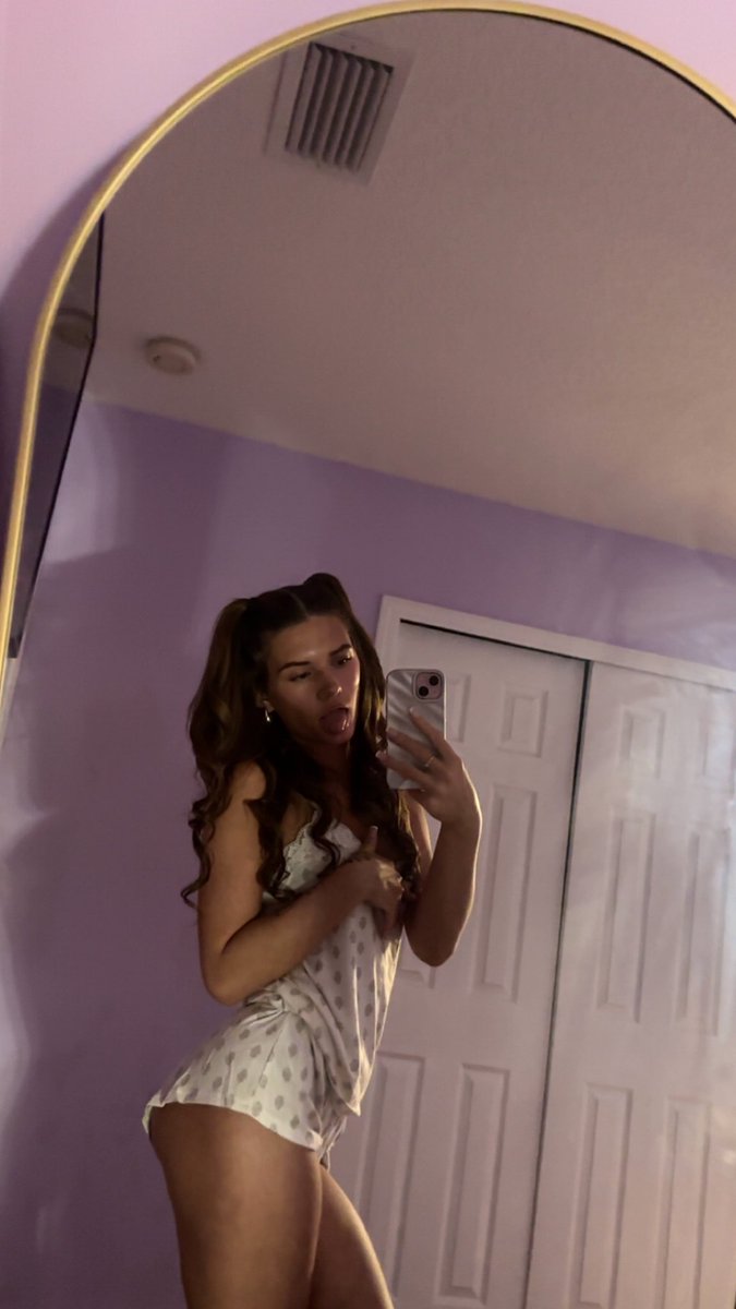 sofie harper tweet media