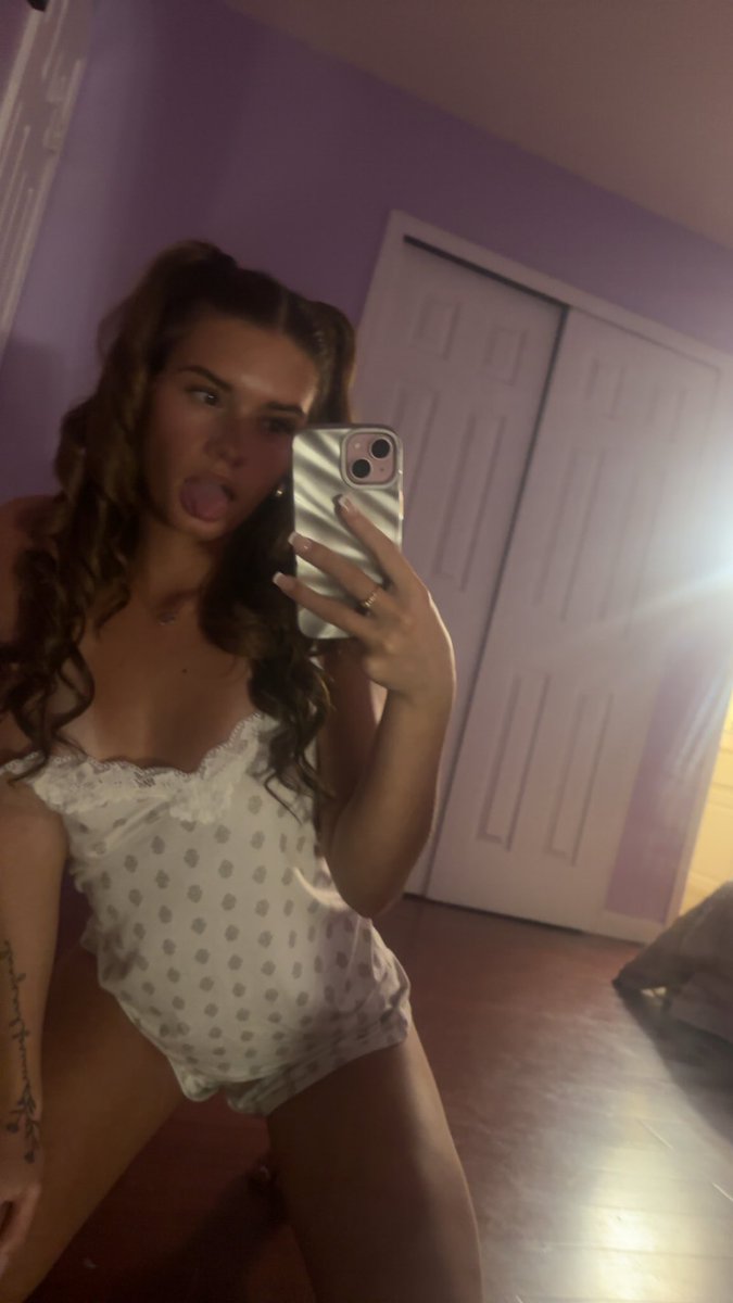 sofie harper tweet media