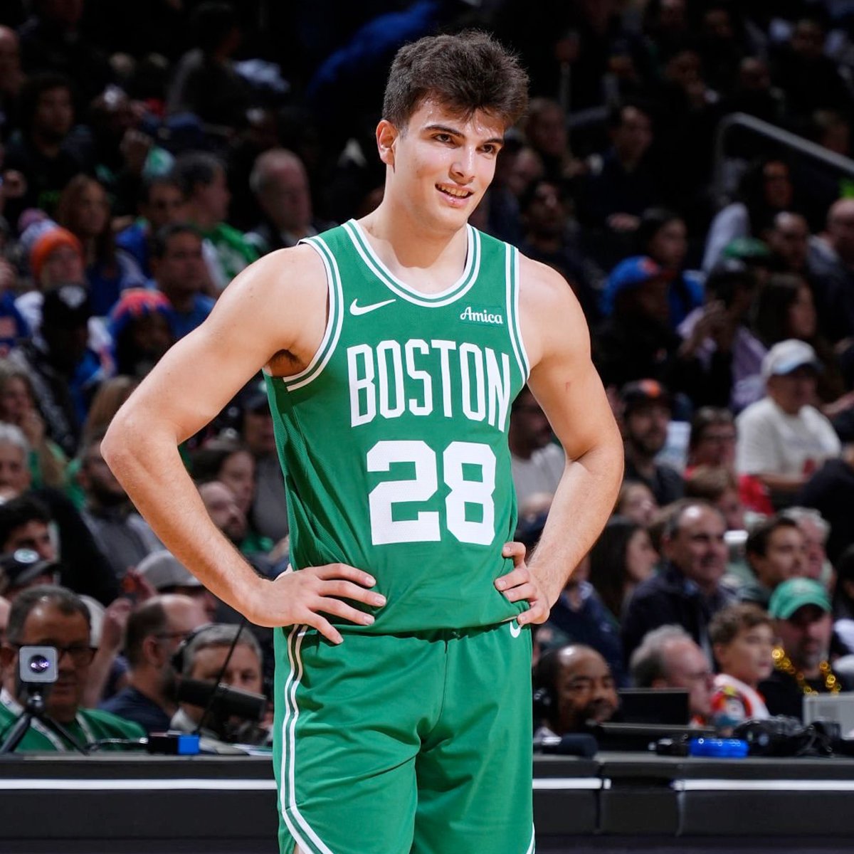 BobbyKrivitsky's tweet photo. The nickname plot thickens:

I asked Hugo Gonzalez about Baylor Scheierman disputing that he asked the Celtics to call him “Big Shot Bob”:

“He’s got to take accountability. If he (has) got a mullet, and we call him “Big Shot Bob,” he (has) got to take that.”

Has Hugo ever called Scheierman “Big Shot Bob?” “Yes.”