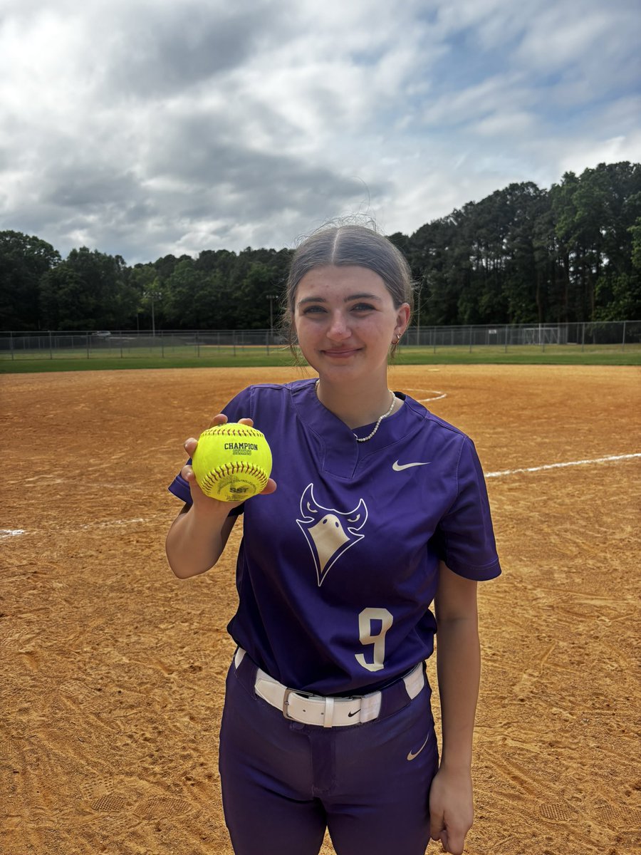 kbrock2028's tweet photo. first career 💣‼️ https://t.co/IERDOcsyJA