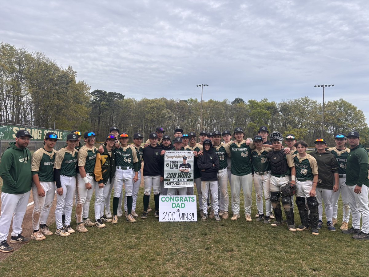 BrickMemorialHS's tweet photo. 200 WINS AND COUNTING! 🚨🏆
Huge congratulations to Coach Evan Rizzitello on his 200th career victory! The Mustangs took down Lacey to advance in the OCT—what a way to hit a milestone! ⚾️🔥
We are so proud of your leadership, Coach! 💚💛
#LetsGoStangs https://t.co/8oacd8tJGY
