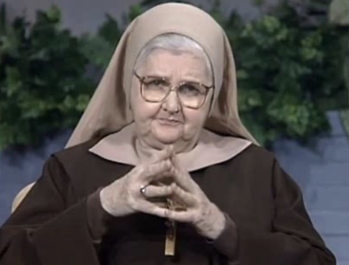 prayandfast2's tweet photo. "Women in the priesthood...that's
ridiculous."

- Mother Angelica https://t.co/3Tv89b476r