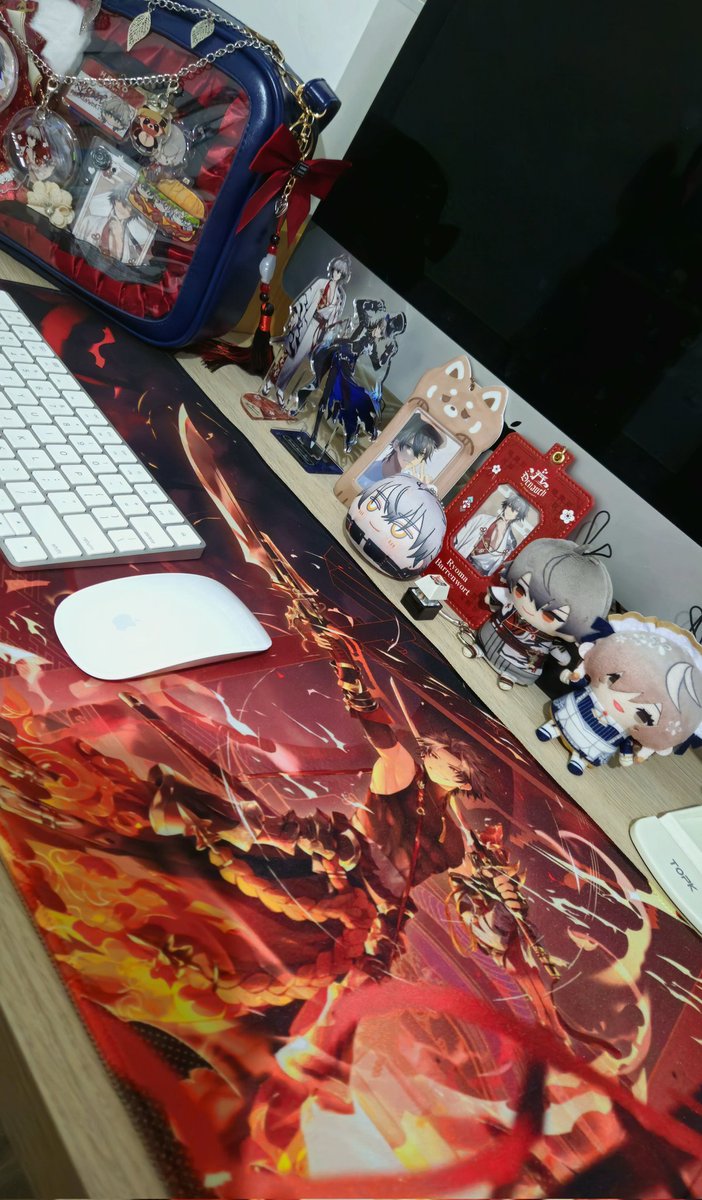 🐦 kori °•* comms open tweet media