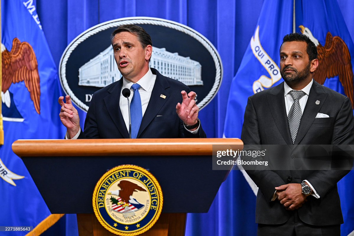 derek guy tweet media