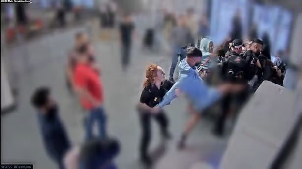 Benonwine tweet media