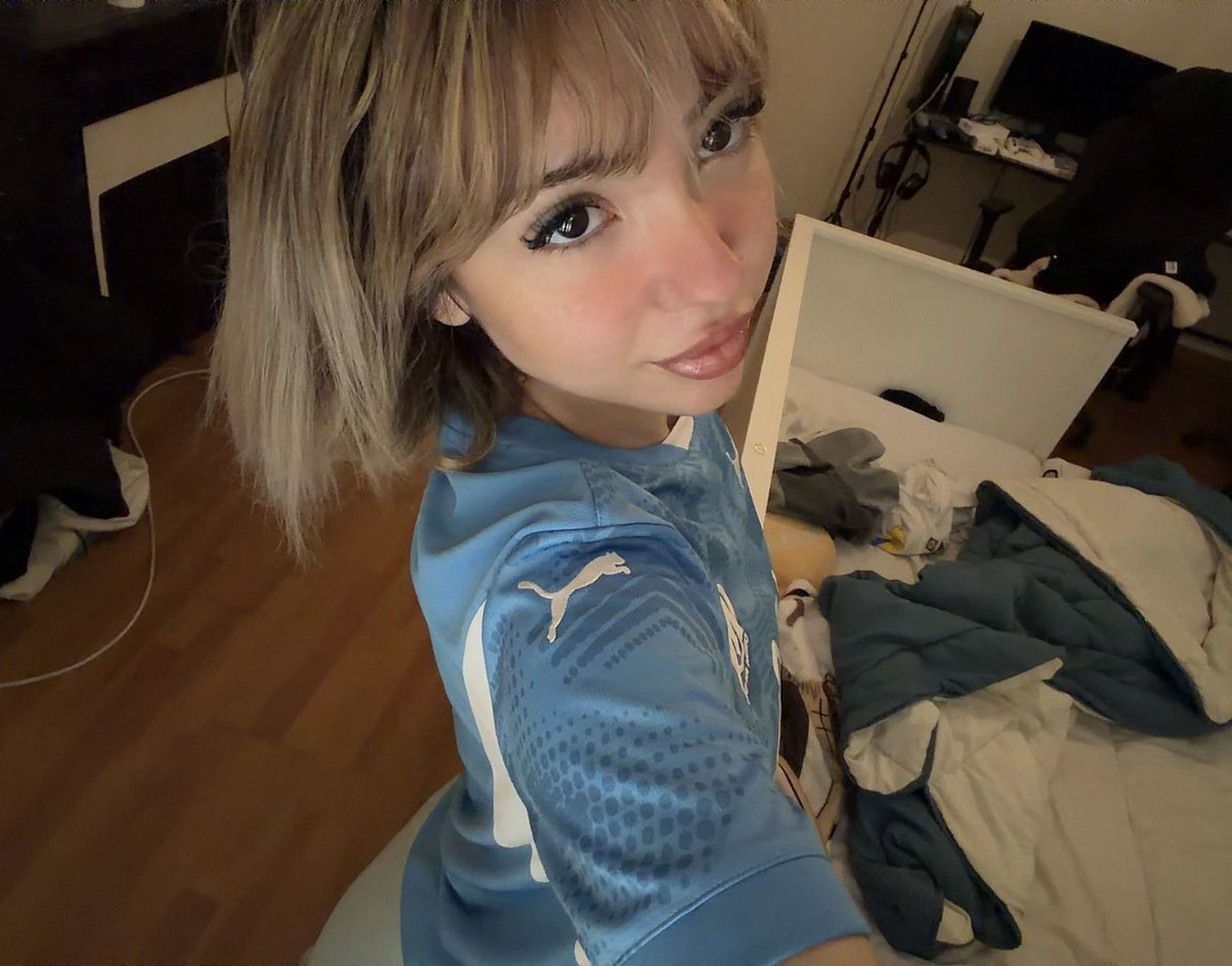 ☀️🐊 tweet media