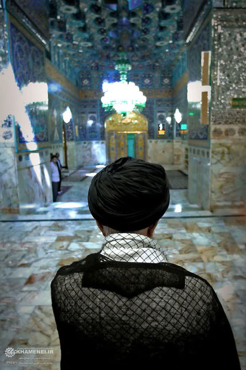 اگه قراره کسی واسطه فدایی ملت ایران باشه
اون ضامن فقط شاه خراسانه
#ایران_امام_رضا
#از_تهران_سلام