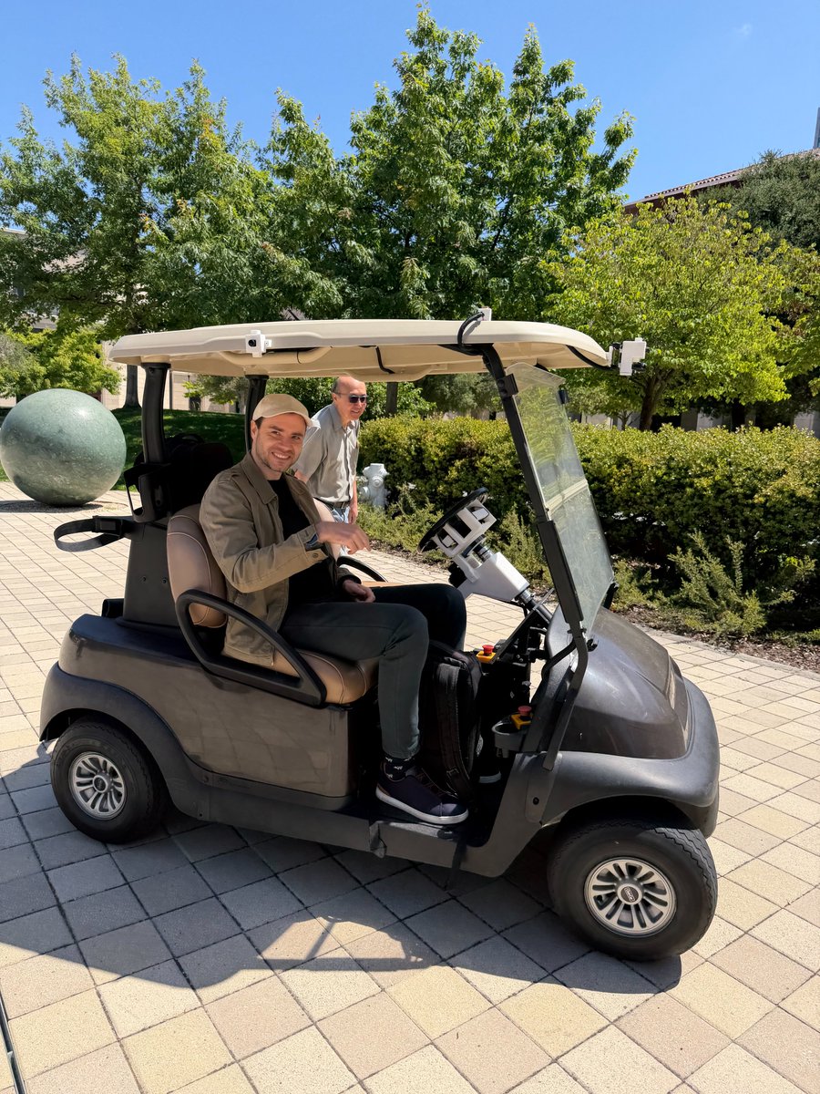 mark music tweet media