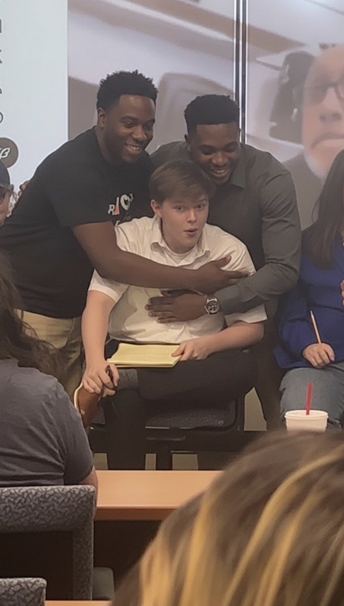 franklstrage's tweet photo. Bear with the people he “doesn’t need” 
#thegreatdebate2026 https://t.co/AKBLQ1fpMZ