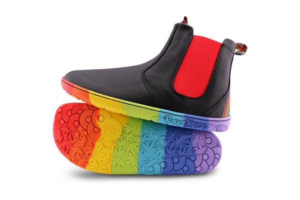 mercedesberlin's tweet image. PaperKrane Skittle Neon Jewelchic Chelsea Boots 

A barefoot-style footwear, featuring a black leather upper and a vibrant, rainbow-colored sole. 

#design
