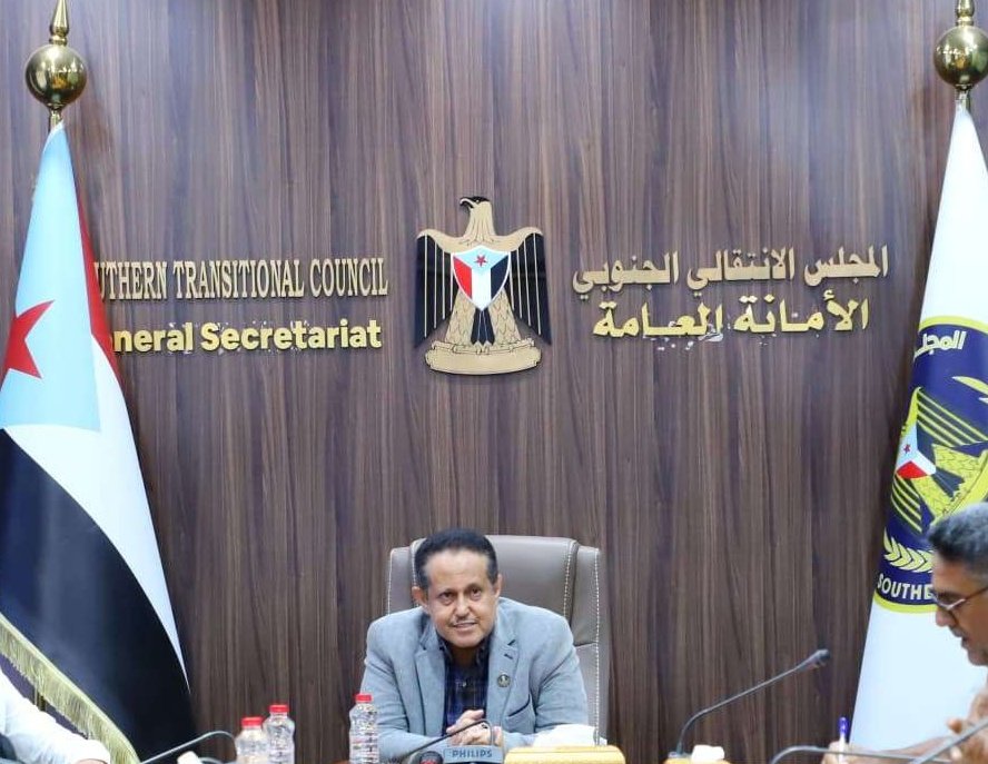 ‏نافع بن كليب tweet media