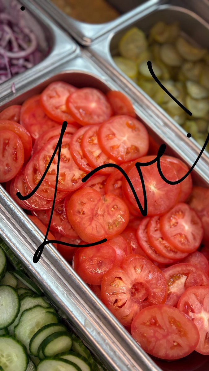 L🍅VE! 
@subway 

#love #subway #work