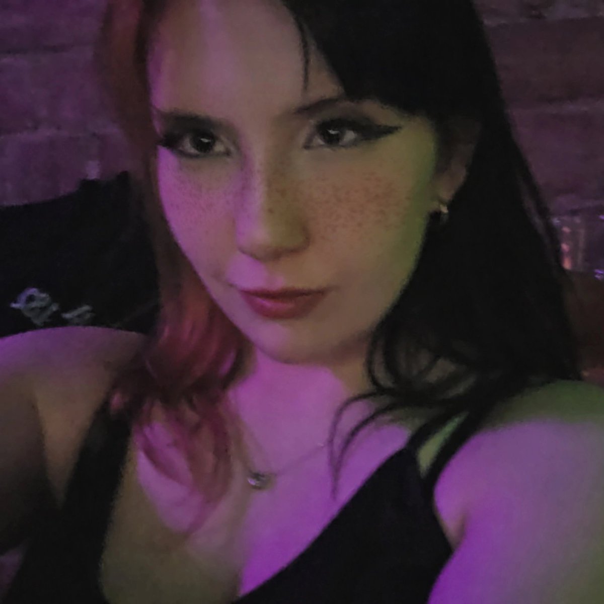 Aest 🧡🖤 Gamer Gwooner tweet media