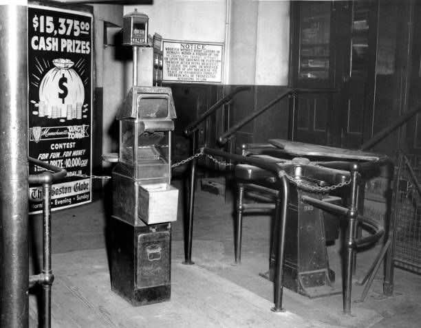 Old School Boston tweet media