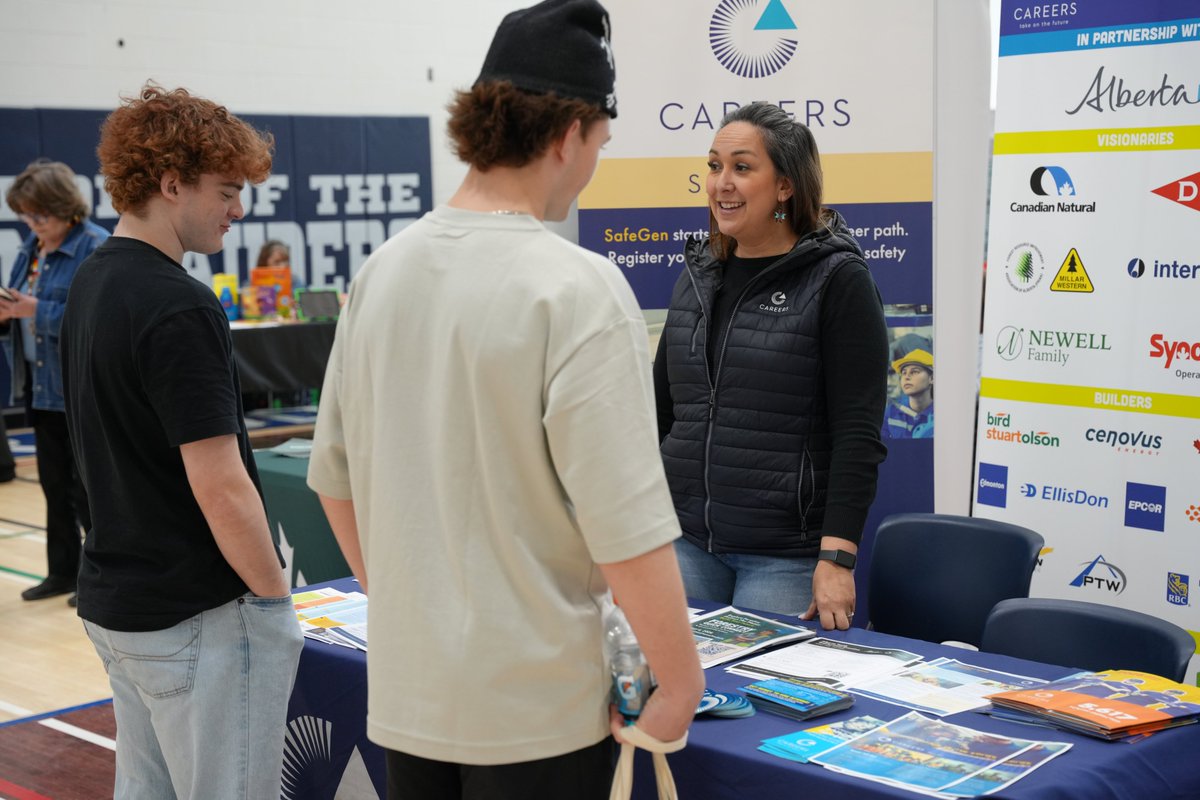 FMPSD's tweet image. What an incredible day at FMPSD's 4th Annual Career Fair!

A huge thank you to the 50+ exhibitors, companies, and partners who joined us.

Our students had an amazing time interacting, engaging, and exploring exciting future career pathways!

@annaleeskinner 
#FMPSD #YMM #RMWB