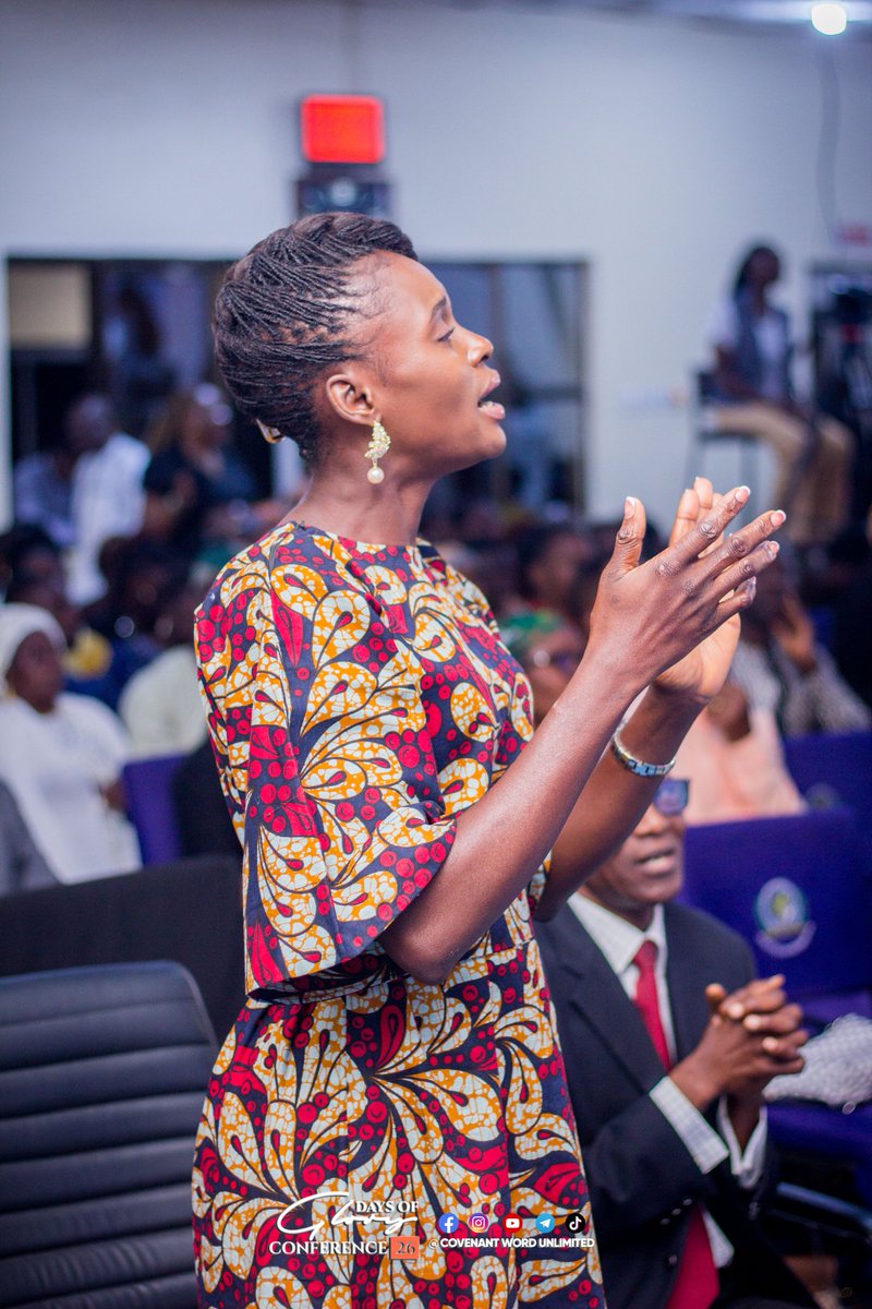 Covenant_Place's tweet image. We serve a banquet of praise before our King (Ps. 50:14, MSG), and render the calves of our lips as a sacrifice unto the Most High God! (Hos. 14:2) 🛐

#Day7Highlights #DaysOfGlory #dogc26 #DaysOfGloryConference #EverIncreasingGlory #April #leapsandbounds 

#CovenantWord