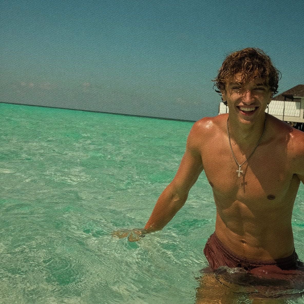 Let’s get started ᥫ᭡٭˙*܀∘ tweet media