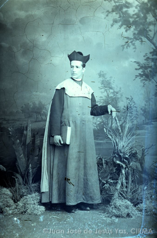 Central American Catholic Aesthetics tweet media