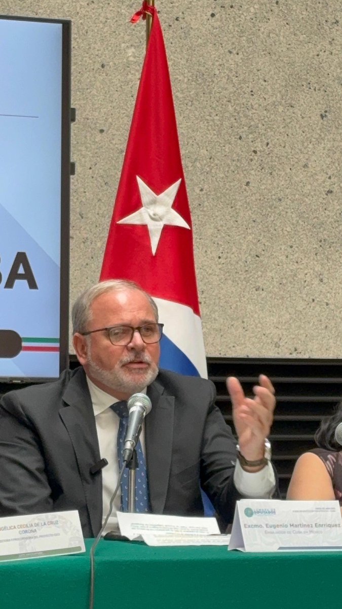 Hoy en evento celebrado en Cámara Diputados de México, <a href="/EugenioMtnez/">Eugenio Martínez Enríquez</a>,  Embajador de <a href="/EmbaCuMex/">Embajada de Cuba en México</a> actualizó impacto cerco energético para pueblo y  declaró que no hay dos posibles Cuba . "No somos un Estado sometido y Cuba nunca lo será". Agradeció a México y su pueblo por amistad.