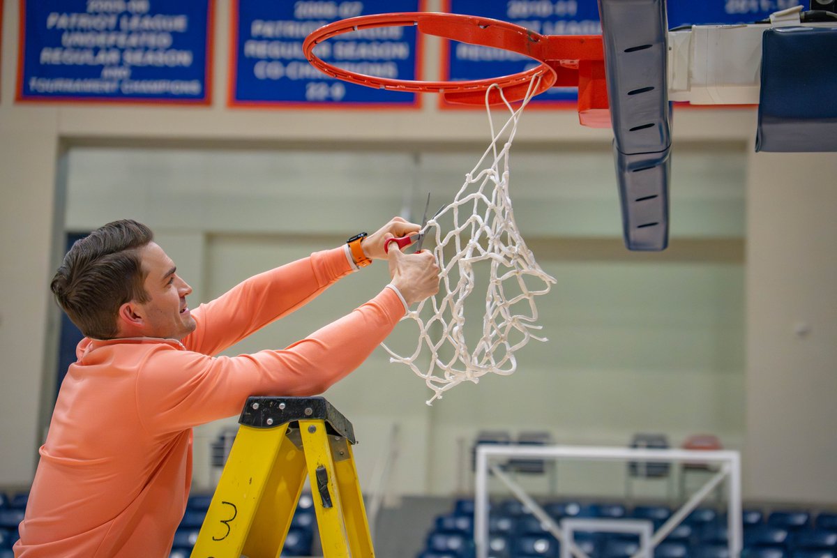 JohnGriffinIII's tweet photo. Bittersweet day for me personally and for our program. For the past three years, I’ve had the privilege of coaching alongside my brother — something this profession rarely allows. Those years together are something I’ll always be grateful for. Matt poured everything he had into Bucknell Basketball and played a major role in helping restore this program to a Patriot League regular season championship level. Matt is a tremendous leader and one of the best teachers of the game I’ve been around. He makes people better every single day, and our players, staff, and program are all better because of his impact. He leaves @Bucknell_MBB in a far better place than when he arrived. This is an elite hire by @Ea1785 for so many reasons beyond what can fit on social media. I’m incredibly happy and excited for @coachmattgriff, Lexi, and Reece as they start this new chapter.
@EA1785_Athletic is getting a great Coach but more importantly, an incredible person. Let’s go EA!!