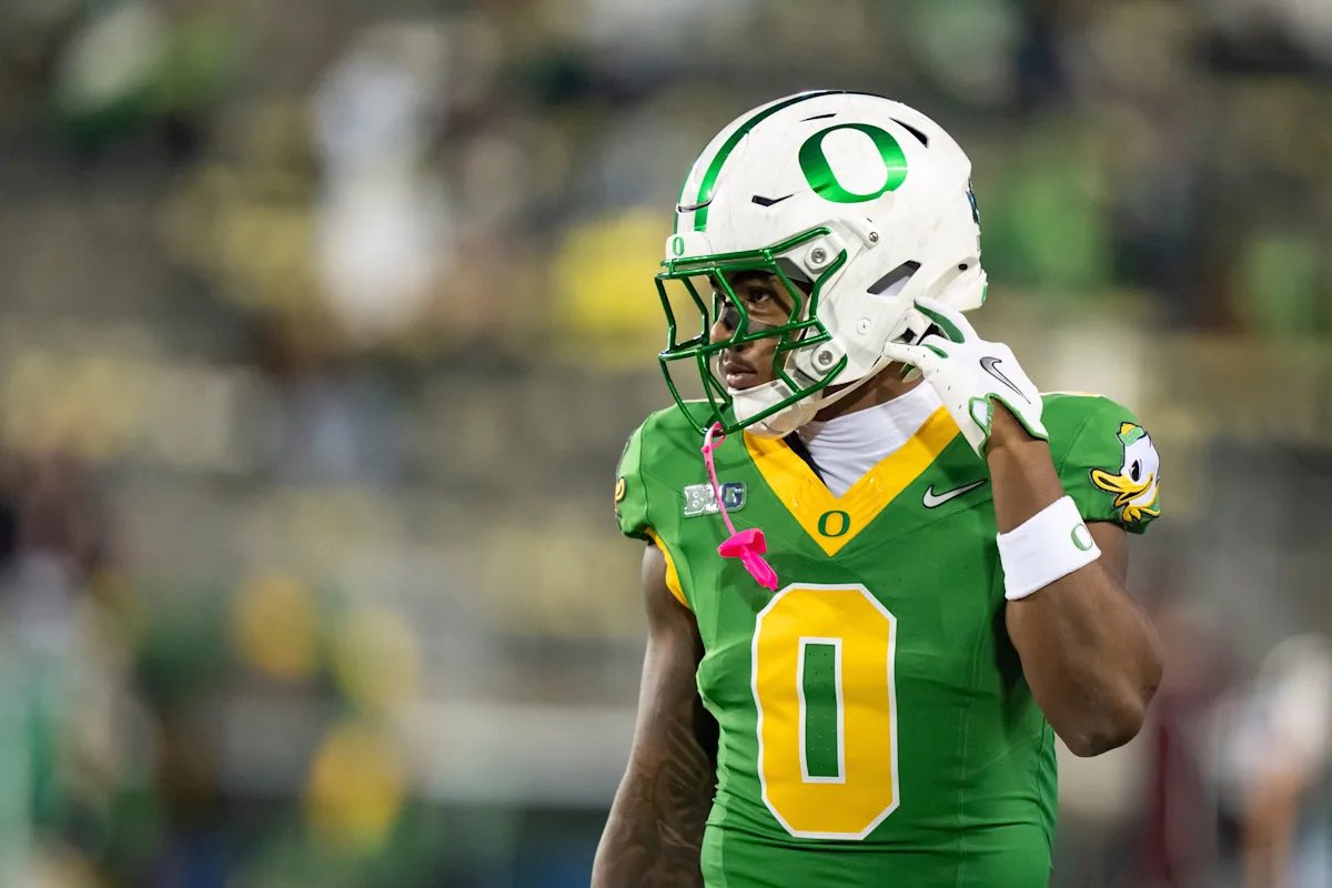 Zion_Coger's tweet image. Blessed to receive an offer from The University of Oregon! 🟢🟡
#agtg #scoducks 
@ChadSimmons_ @JasperVikes_FB @jaspervikes @TomLoy247 @ALLGASTRNG @SWiltfong_ @TDARecruiting @samspiegs @AL6AFootball @CoachReeves_UAB