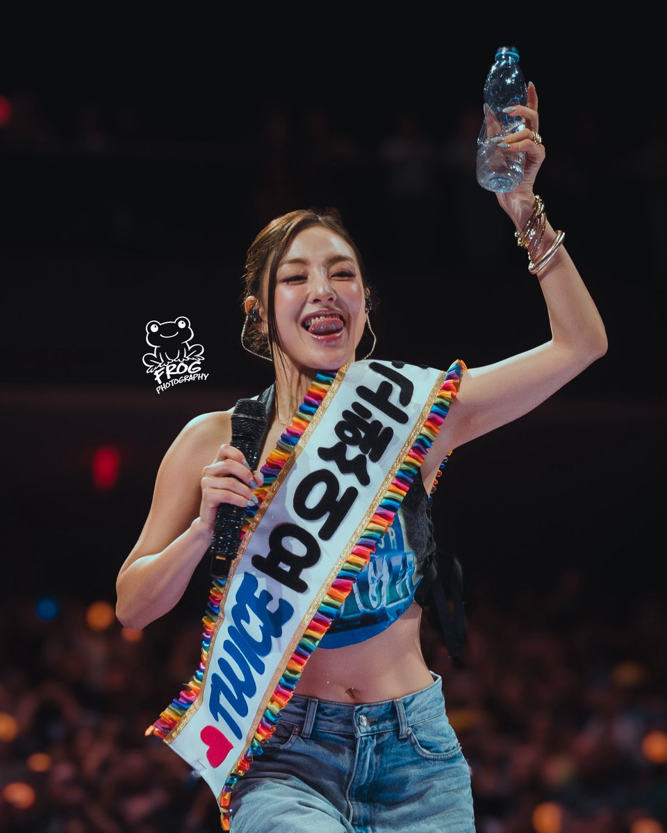 Jihyo in Austin D2

📸 <a href="/FrogPhoto/">Froggy</a> (@/frogphotography on IG)
please credit/tag <3

#지효 #JIHYO 
#TWICE #트와이스 #THISISFOR
#TWICE_THISISFOR_WORLD_TOUR
#TWICE_THISISFOR_WORLD_TOUR_IN_AUSTIN