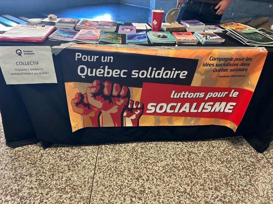 minimoi1969's tweet photo. @realEmmat @QuebecSolidaire Ceux qui gagnent plus de 146 000$/ années et qui ne PRODUISE strictement RIEN, et qui sont a milles lieux de vos problème et préoccupations, veulent que vous alliez marché avec eux pour qu'ils puissent se sentir important! 🤡
#UselessPOS
#QSSocialiste https://t.co/xZM0gDefqa