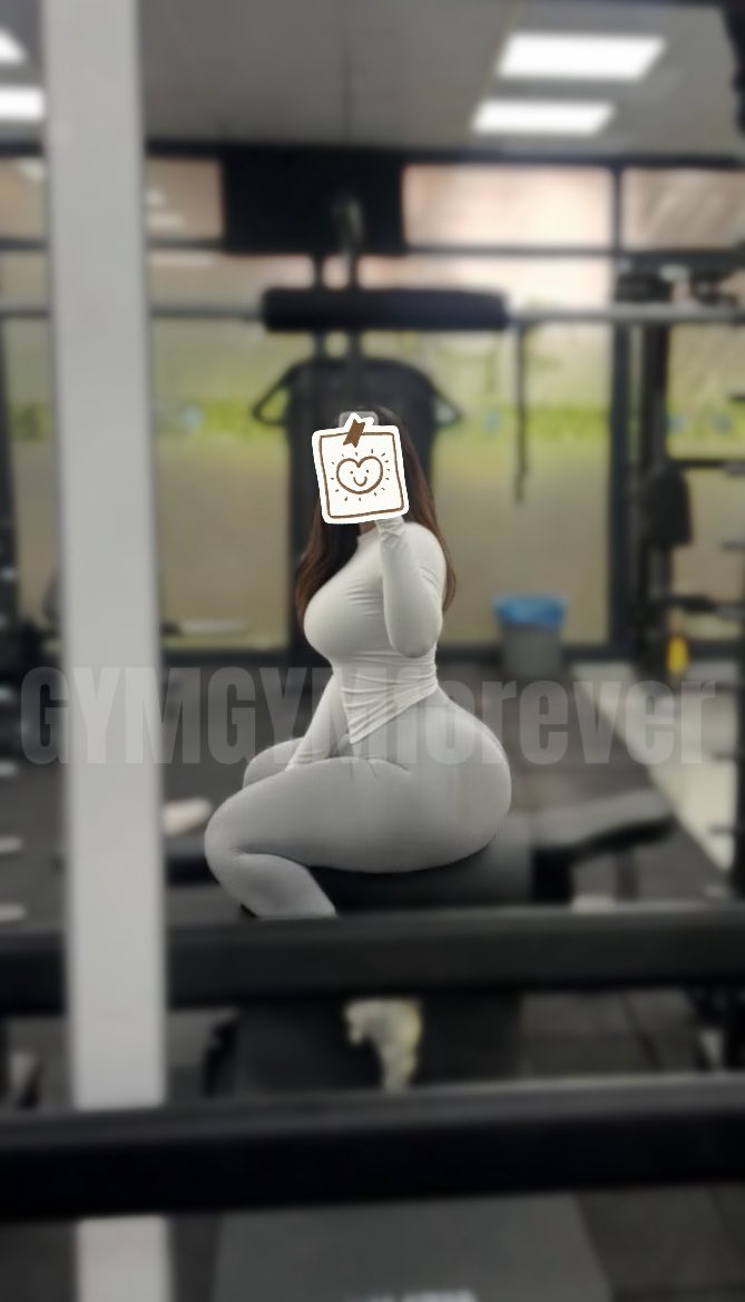我是盆骨前倾了吗？🍑 #水蜜桃 #蜜桃臀 #臀控 #pat控 #蜜臀 #肉臀 #翹臀 #asianbooty #asianass #健身女孩 #丁字裤 #tback #thong #gstring