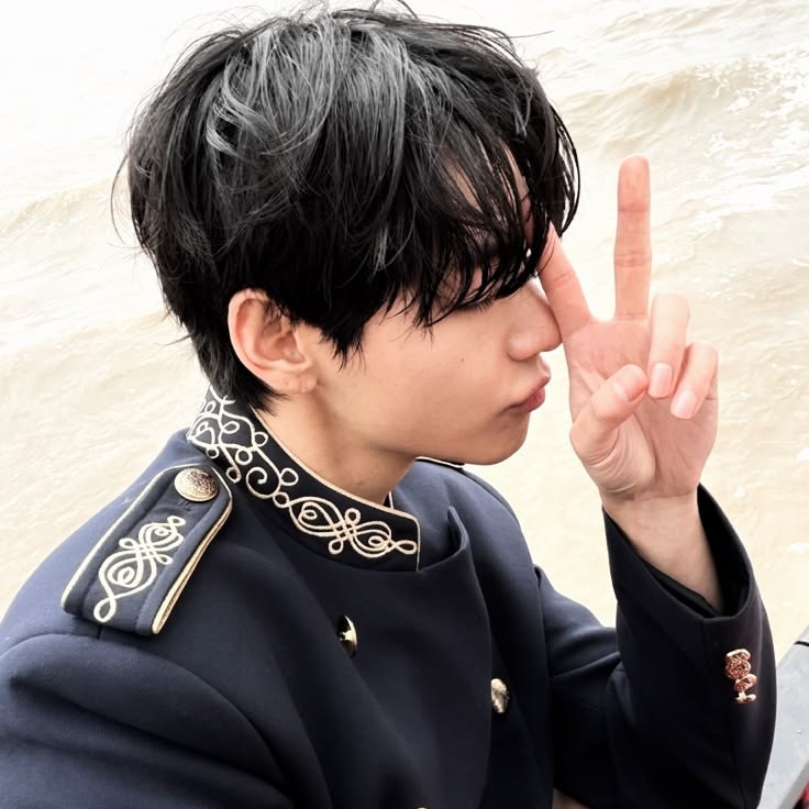 ina⁷ 🇨🇱 VA A VER A BTS tweet media