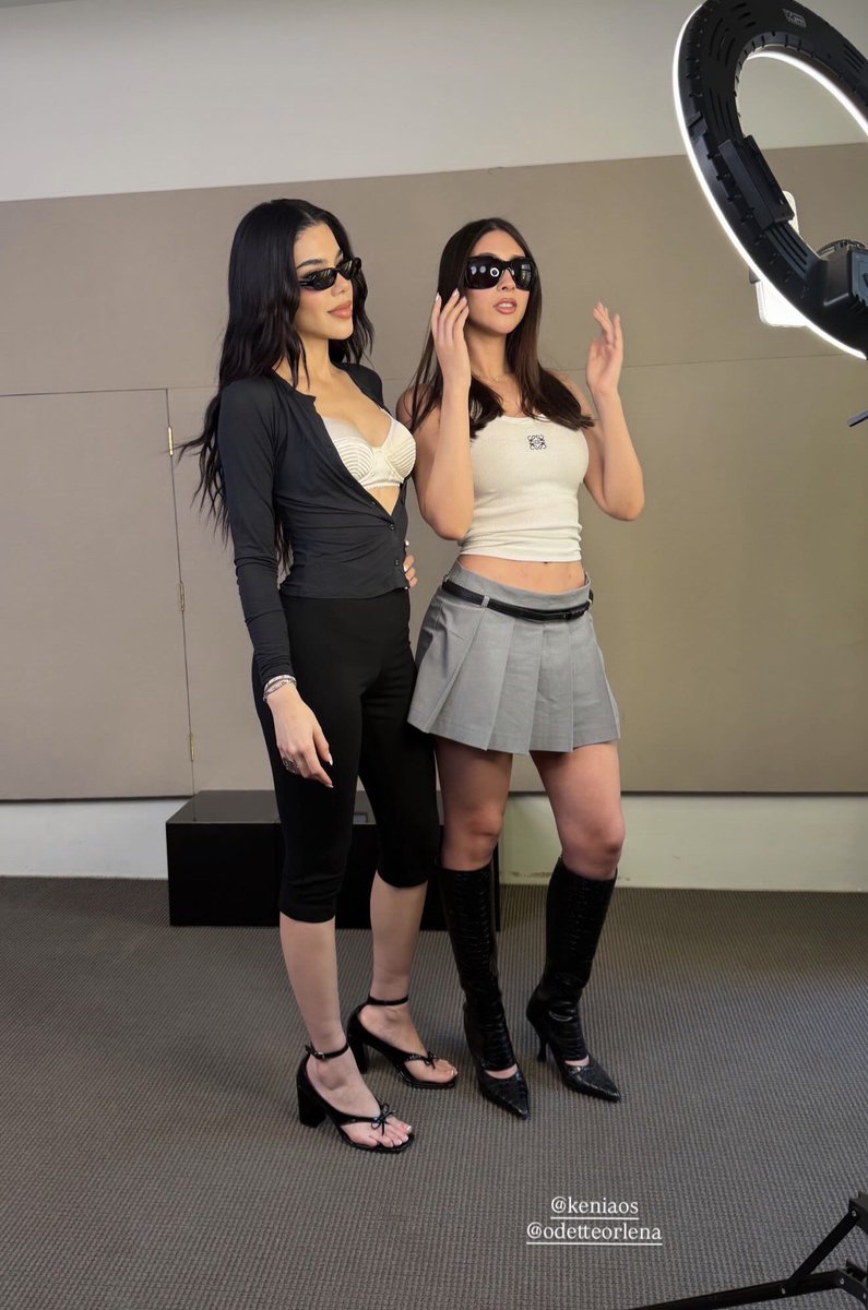 Kenia os y Odette 
Necesito saber que marca son los zapatos de Kenia 😭🫶🏼