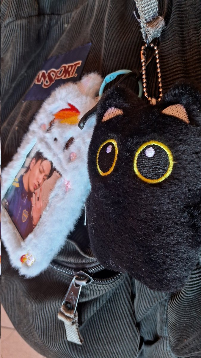 feli VA A VER A BTS²⁴¹⁰ 🇦🇷 tweet media