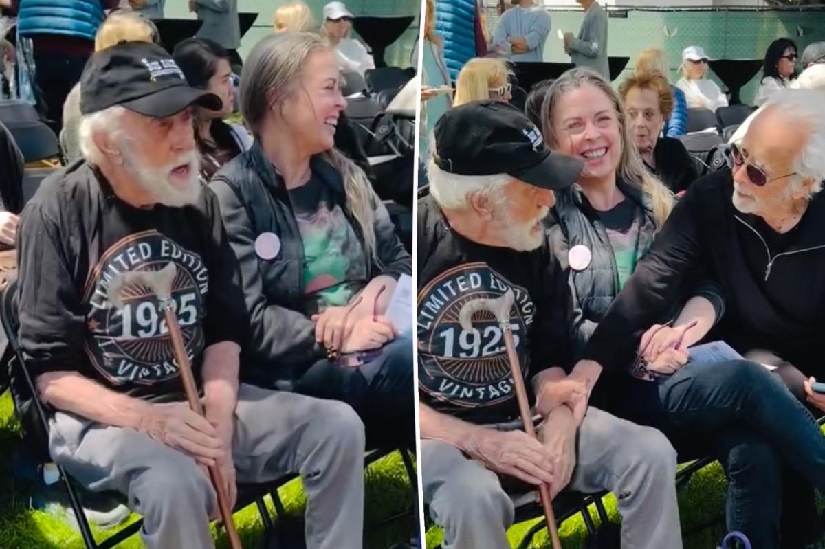 New York Post tweet media