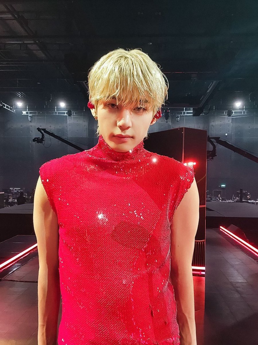 beth anne IS SEEING BTS tweet media