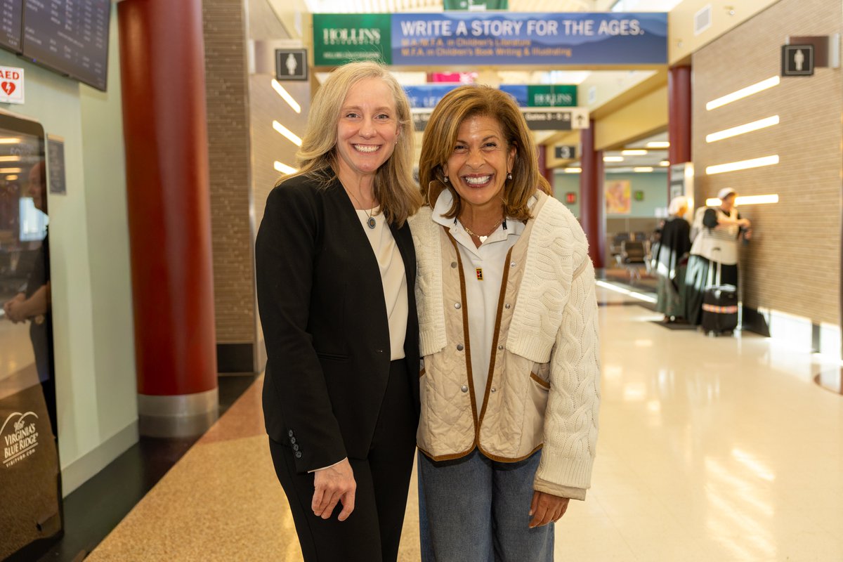 GovernorVA's tweet photo. Bonus: we ran into this notable Virginia Tech alum at the airport! @hodakotb https://t.co/PQ0of0jTnY