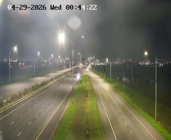 CapeTownFreeway's tweet image. Update,26042900004: Stationary Vehicle, N1 Outbound at Sable Service rd, has been cleared.... #BeTheChange