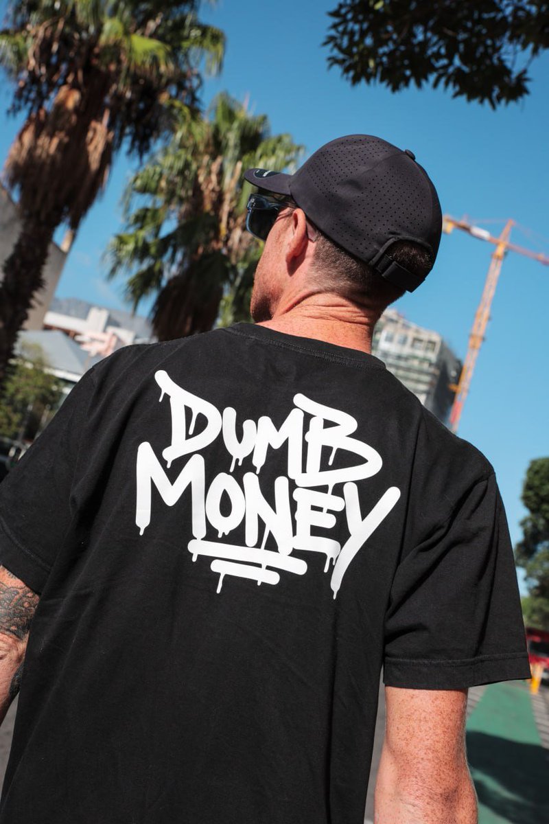 Dumb Money tweet media