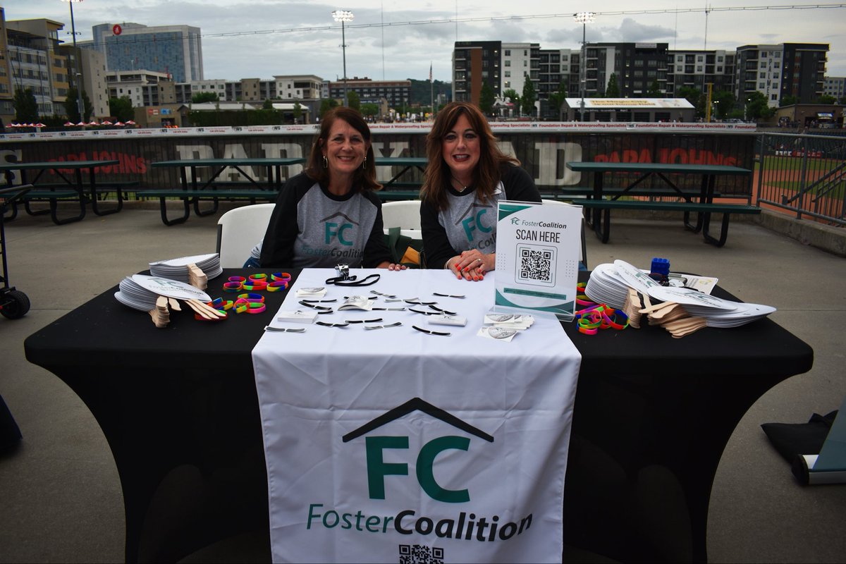 FosterCoBhm's tweet photo. ⚾️Birmingham Barons Photo Dump⚾️

We are so grateful to the Birmingham Barons for having us as their presenting partners for the Faith and Family Night last Friday! We had a blast and can’t wait for the next game! 

#birminghambarons #baseball #giveaway #fostercare #FC https://t.co/6GEjIZeytU