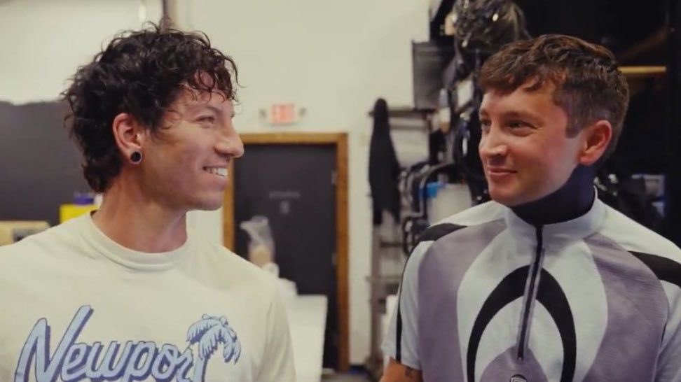 this app is like the jeremy renner app but for them instead