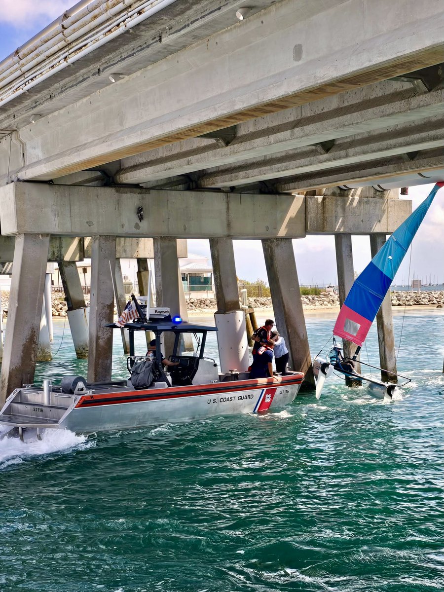 U.S. Coast Guard Southeast tweet media