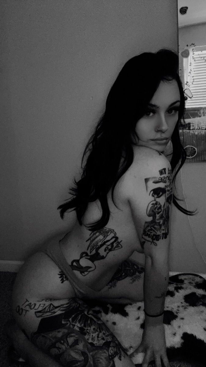 𝔄𝔫𝔤𝔢𝔩 tweet media